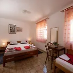 Klepac Apartment